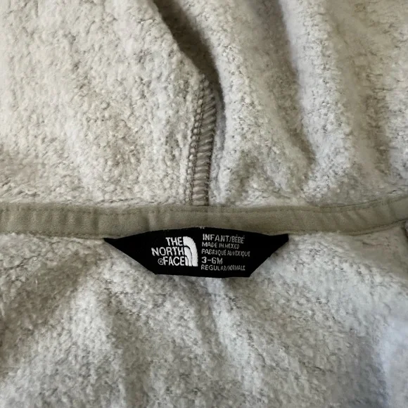 The North Face Light Gray Baby Outfit with Animal Print - Picture 4 of 4